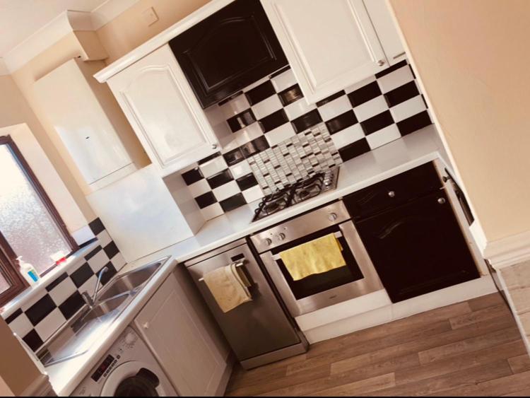 Ac Lounge 36 Apartment Rochford Bagian luar foto